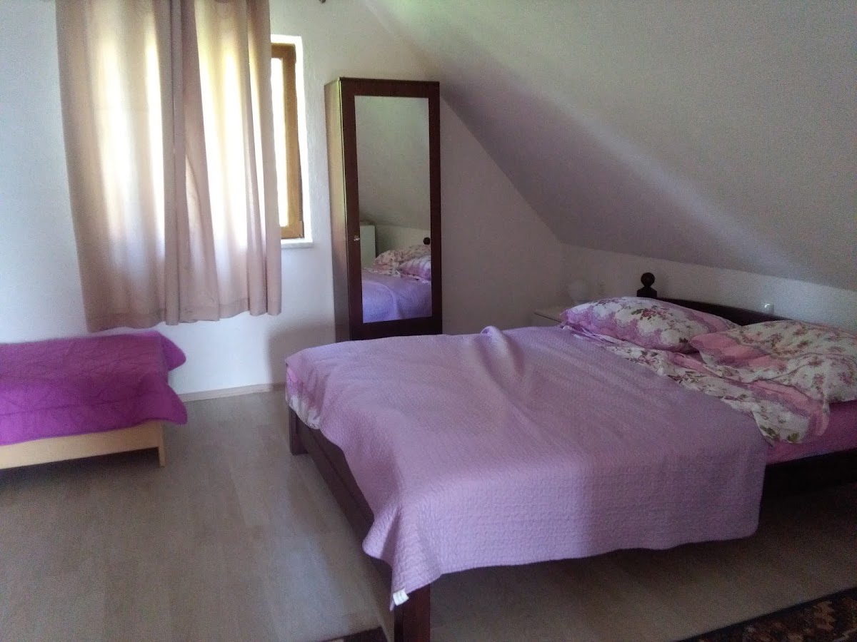 Guesthouse Loncar - photo 4