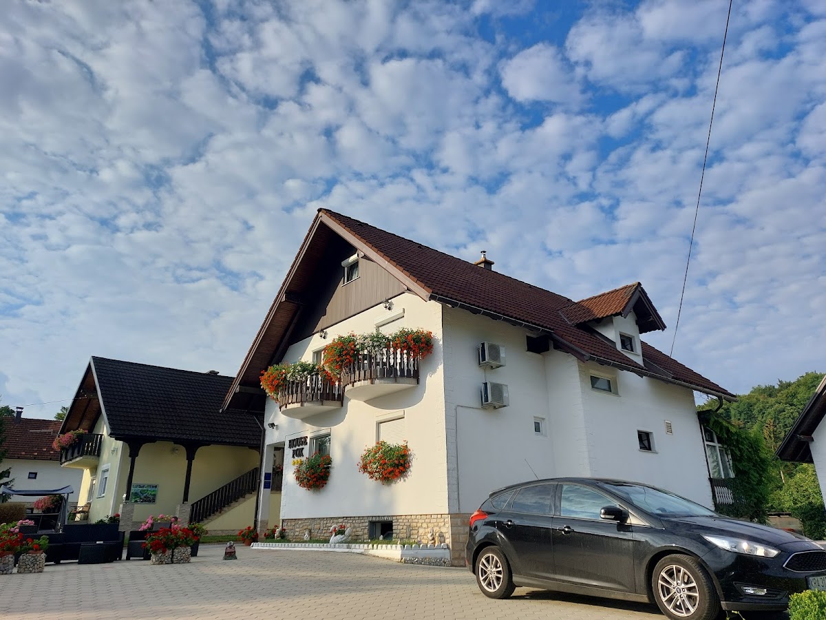 House Pox 2 - photo 5