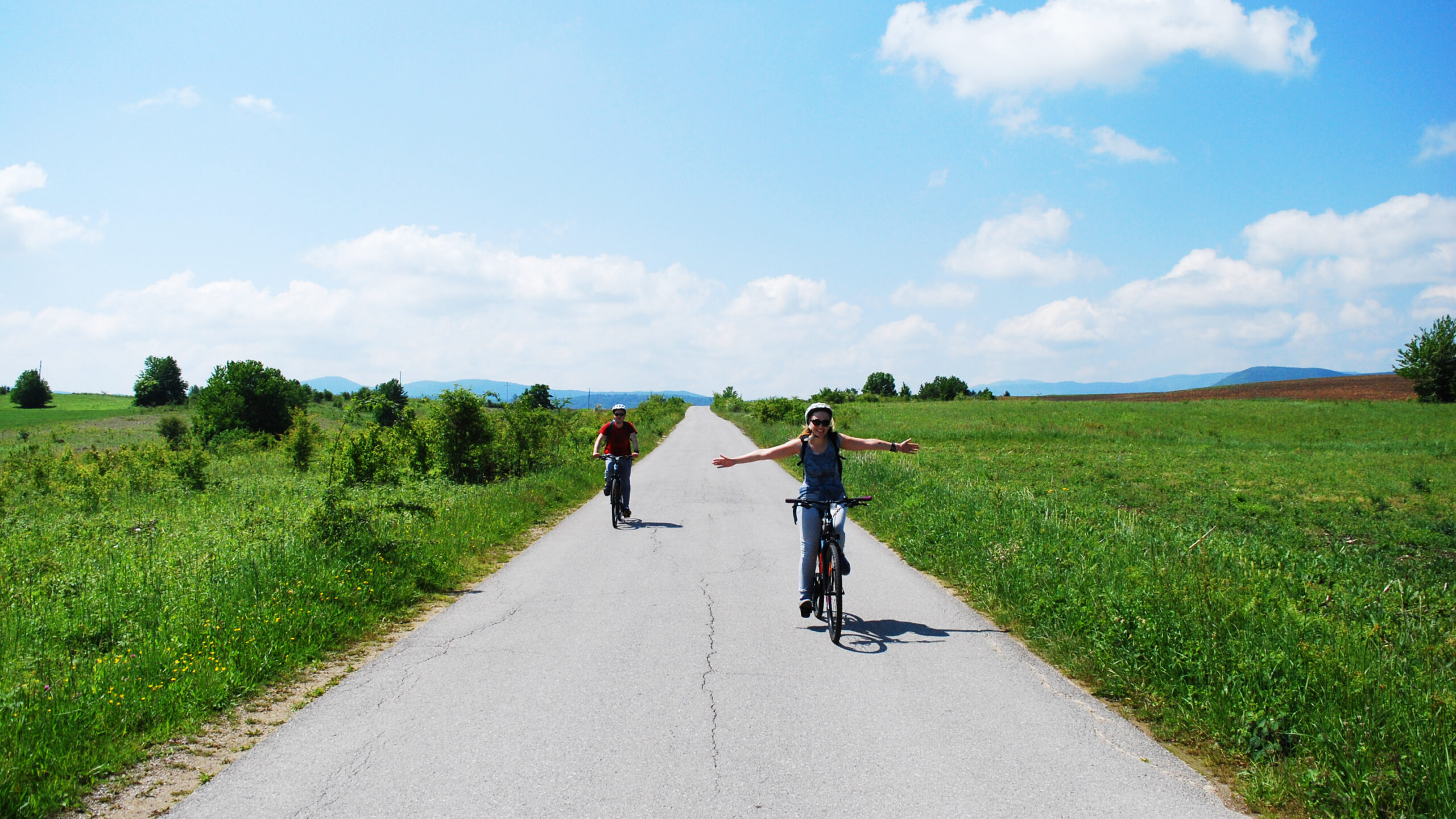 Plitvice Valleys Bike Tour with Barač Caves - photo 3